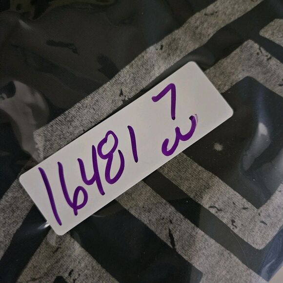 Under Armour Project Rock Shirt Mens Large Respect Graphic Tee Black‎ Gym - Picture 11 of 11